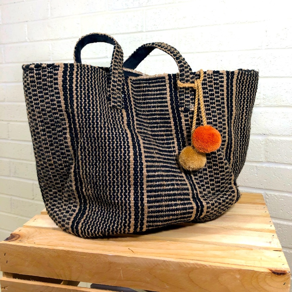 Alexandretta tote hobo bag made in India of jute and cotton ANABAGLISH
